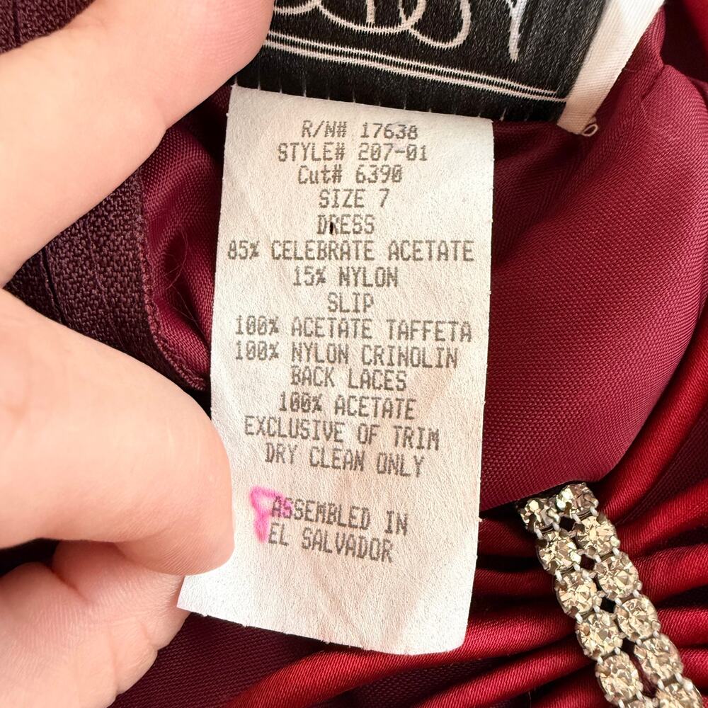 Vintage DBY Ltd Burgundy Velvet Open Back Party Dress Size 7 - Picture 7 of 7